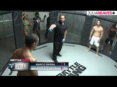 ❤️ Ultimate Fighter rinqdəki döyüşdən dərhal sonra bir nömrəli qızı sikdirir ❤️ Porno bizdə ❌️