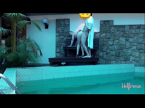 ❤️ Boss hovuza qulluqçu dəvət edir, lakin isti müqavimət göstərə bilmədi ❤️ Porno bizdə ❌️